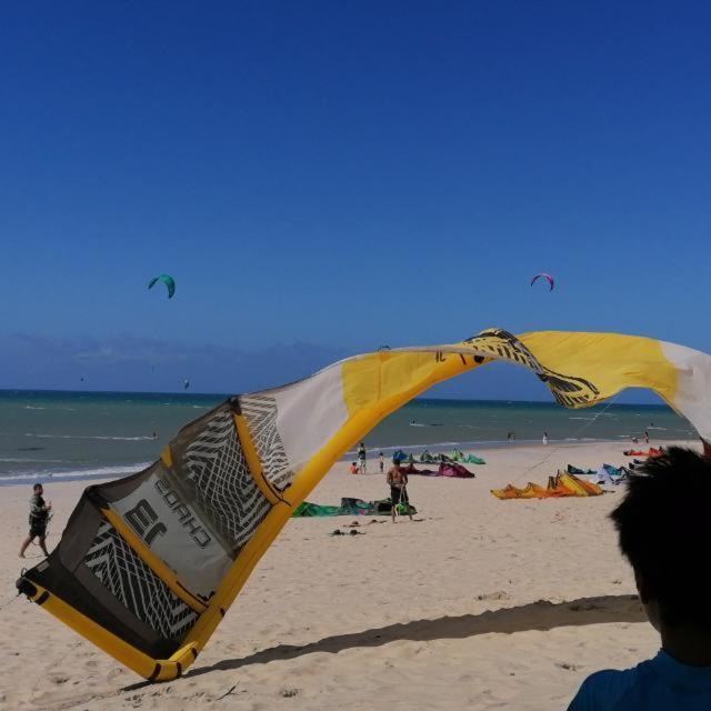 Casa Meus Amigos Kitesurf In The Center Of Cumbuco Hotell Exteriör bild